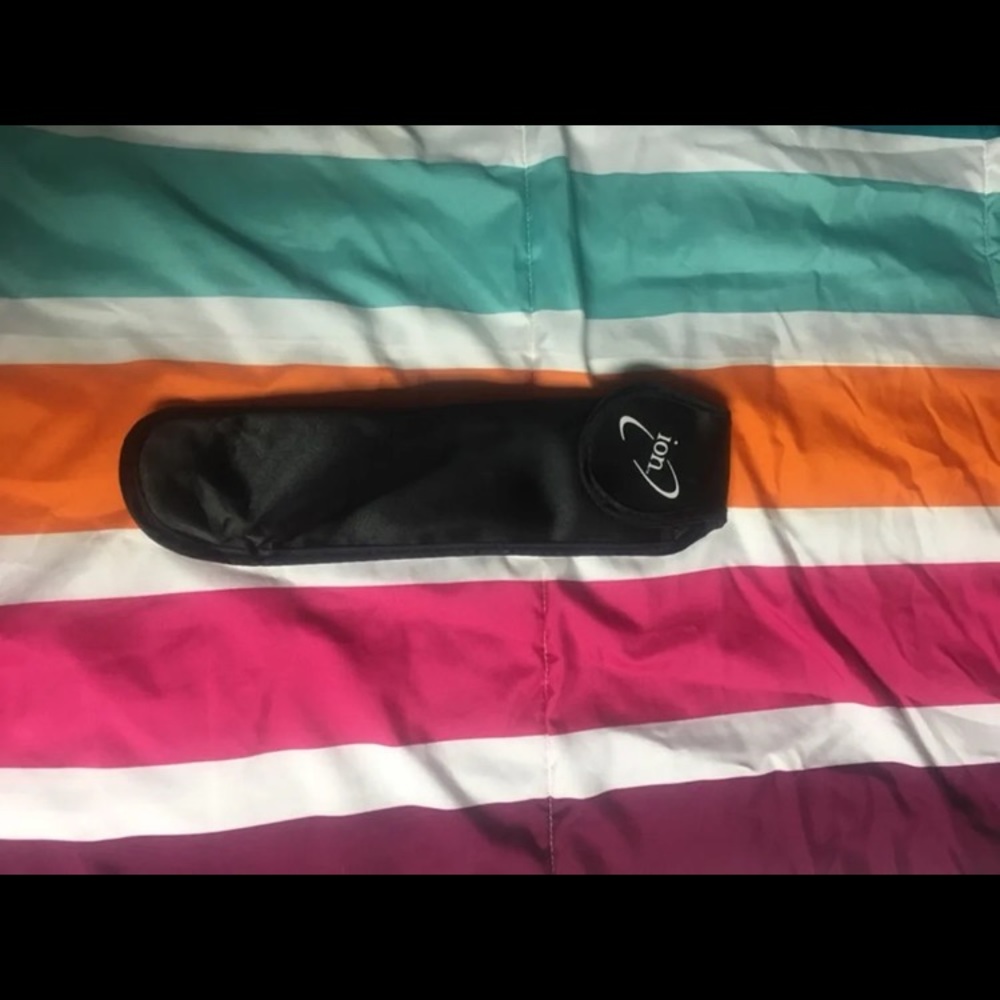 Ion Black Mini Hair Straightener Case